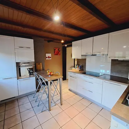 Al Fontaine Hébergement de vacances La-Roche-en-Ardenne