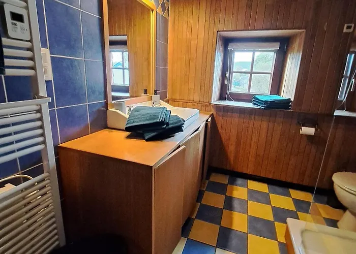 Al Fontaine Hébergement de vacances La-Roche-en-Ardenne